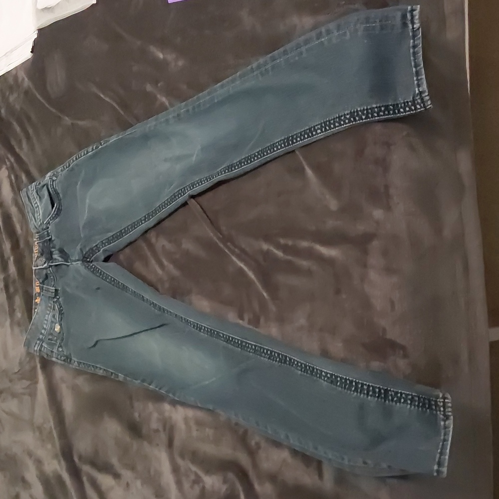 ROCK REVIVAL JEANS